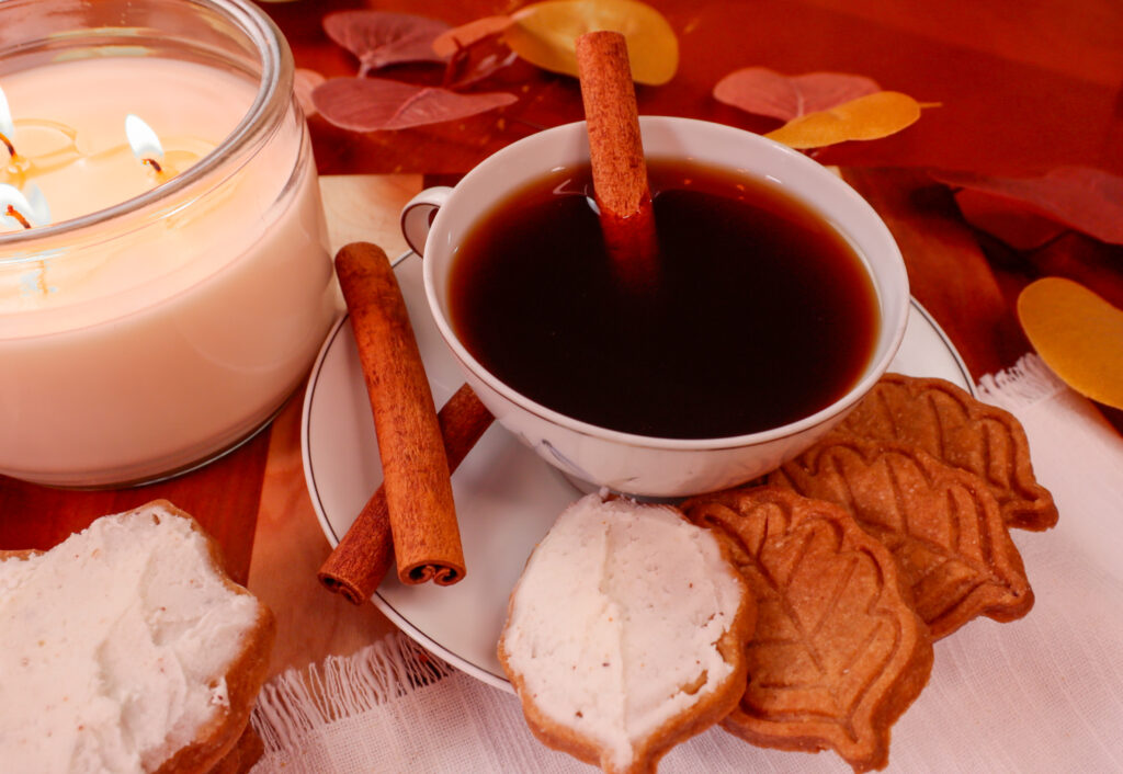 Chai Tea Cookie With Spiced Pear Cookie Dip